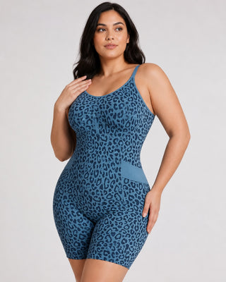 Lightweight Seamless Shapewear Bodysuit with Adjustable Back Panel and Breathable Fabric