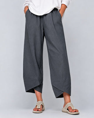 Modern Wide Leg Cropped Trousers for Women with Drawstring Waist and Relaxed Fit in High-Quality Fabric