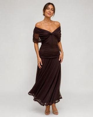 Off-Shoulder Maxi Dress with Twisted Bodice and Flowing Skirt for Formal Events