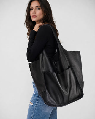 Minimalist Leather Weekender Bag Oversized Travel Tote with Dual Handles for Women