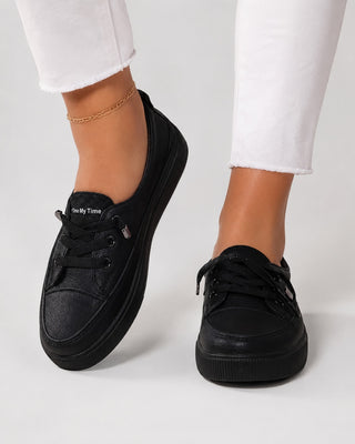 Minimalist Lace-Up Sneakers for Women Chunky Platform Sole Synthetic Upper Everyday Comfort