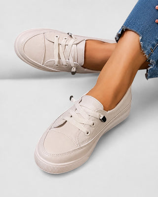 Minimalist Lace-Up Sneakers for Women Chunky Platform Sole Synthetic Upper Everyday Comfort