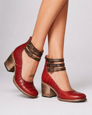 Modern Block Heel Ankle Booties with Buckled Straps Leather Upper for Comfortable Everyday Wear